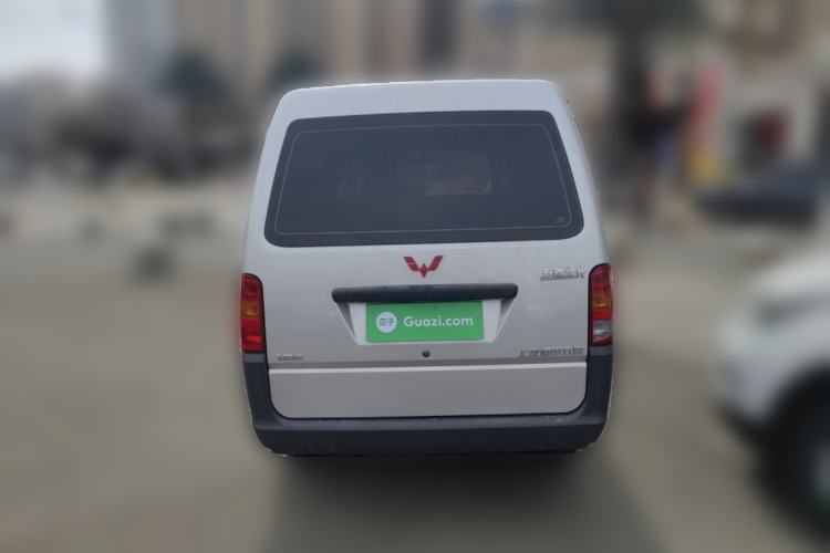 Used Wuling Zhiguang 2023 1.5L Practical Version 5/7 Seats
