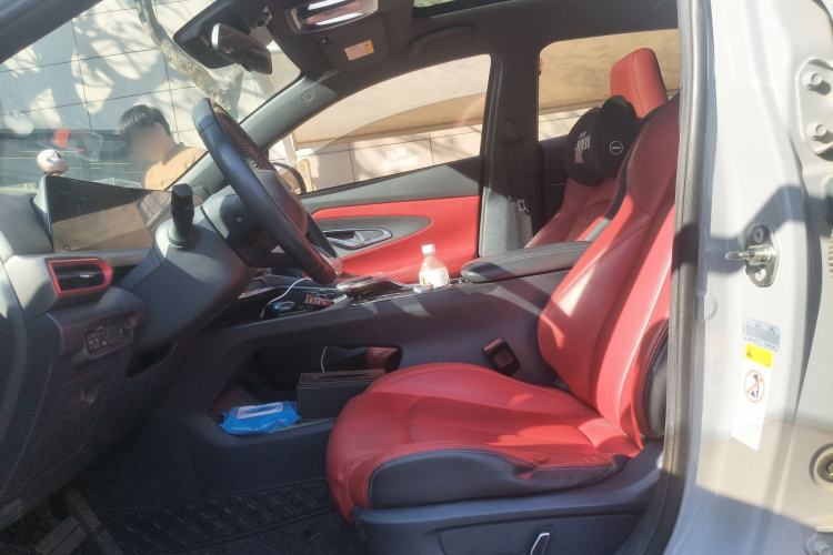 Used CHANGAN UNI-T 2020 1.5T Prestige Version