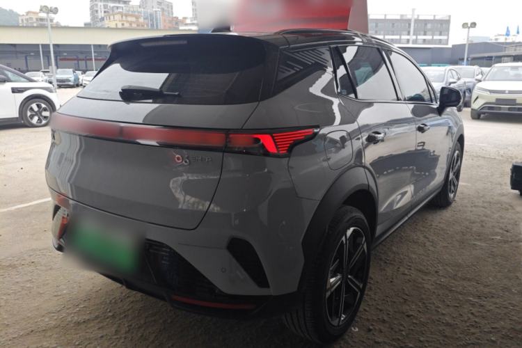 Used Lynk & Co 06 EM-P 2023 EM-P 126 Long-Range Halo Rear Right 45 Deg