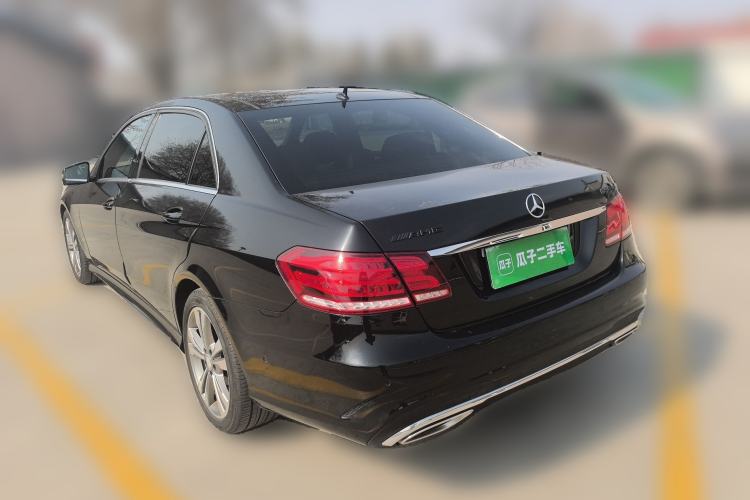 Used Mercedes-Benz E-Class 2015 E 260 L Sport & Fashion Model