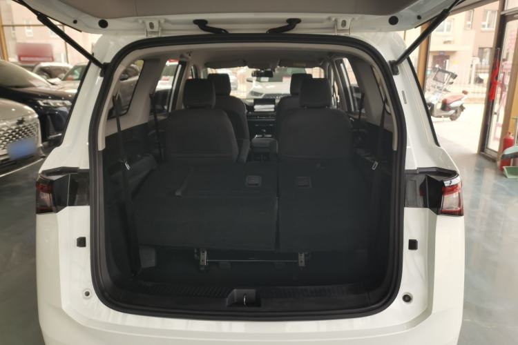 Used Wuling Jiachen 2022 1.5L Manual Enjoyment Elite Model Trunk