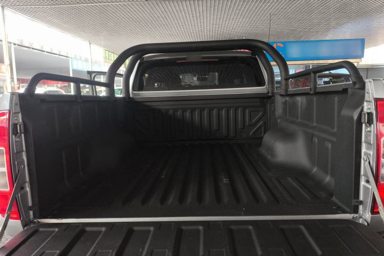 Used Great Wall Poer 2021 2.0T Commercial Version Automatic Diesel 4x4 Elite Long-Box GW4D20M
