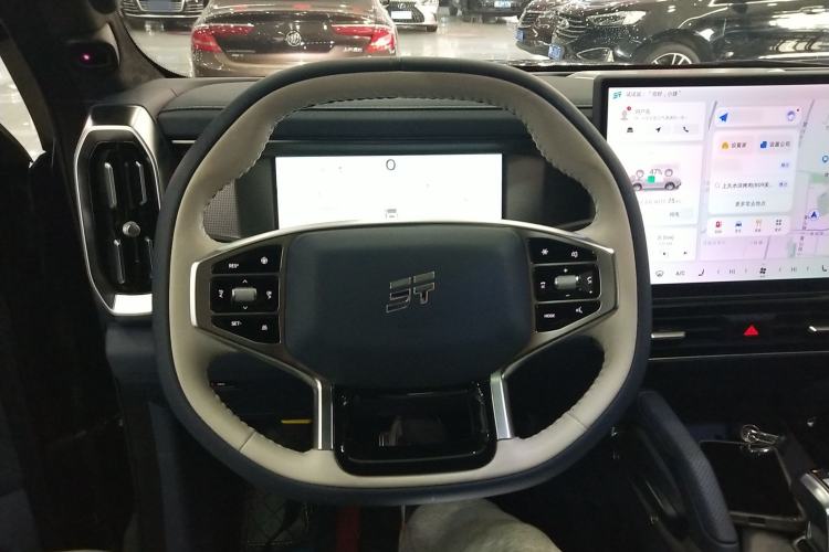 Used JETOUR Shanhai Traveler C-DM 2024 C-DM 208KM Mountain & Wilderness Edition
