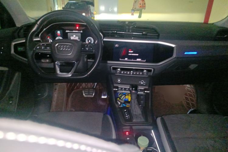 Used Audi Q3 2022 40 TFSI Fashion Dynamic Model