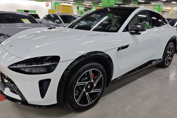 Used Xiaomi Auto YU7 2025 Ultra-Long Range High-Performance All-Wheel-Drive Max Edition
