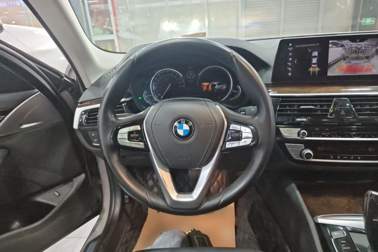 Used BMW 5 Series 2018 525Li Luxury Package Steering Wheel
