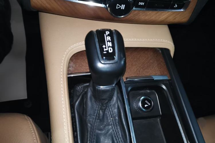 Used Volvo XC90 2019 T6 Zhiyi Edition 7-Seater China V Emission Standard Interior 3