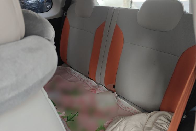 Used CHANGAN NEVO Lumin 2025 301km Honey Dew Edition Left Rear Seat