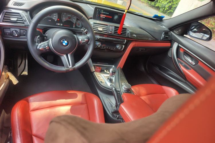 Used BMW M3 2017 M3 Fan Limited Edition Center Console