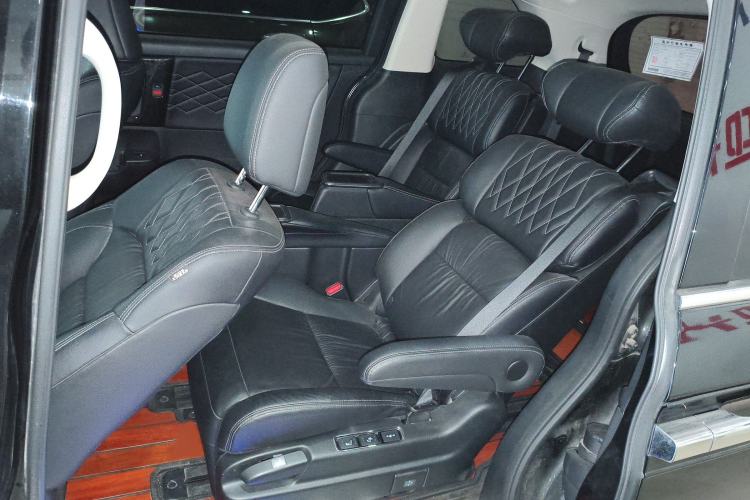 Used Honda Elysion 2019 2.0L Hybrid Luxury Edition