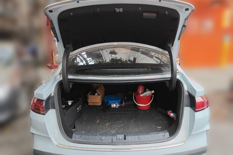 Used BYD Qin L 2024 DM-i 80KM Leading Model Trunk