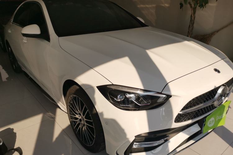 Used Mercedes-Benz C-Class 2025 C 260 L Sport Edition Front Right 45 Deg