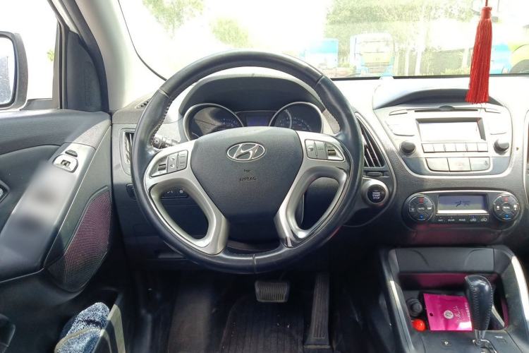 Used Hyundai ix35 2012 2.0L Automatic Two-Wheel Drive Elite Edition GLS

