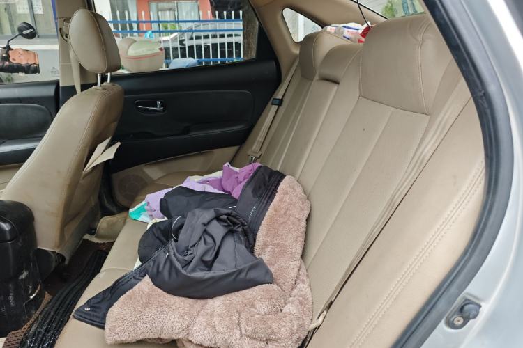 Used Hyundai Celesta 2011 1.6L Automatic Luxury Version