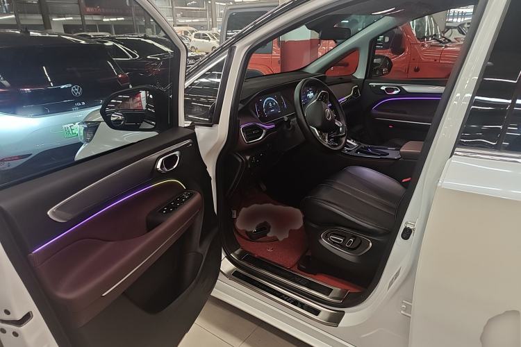 Used GAC Trumpchi M6 2023 PRO 270T DCT Luxury Edition