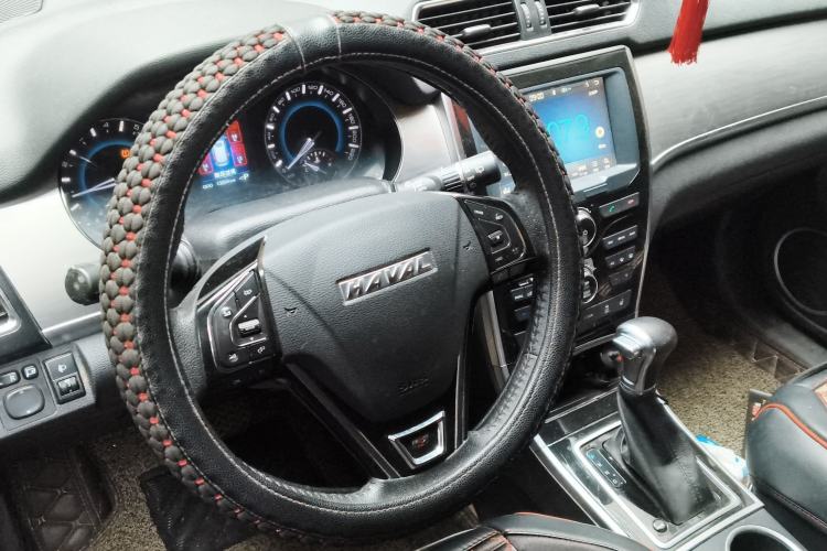 Used Haval H2 2017 Red-Label 1.5T Automatic Two-Wheel Drive Luxury Model