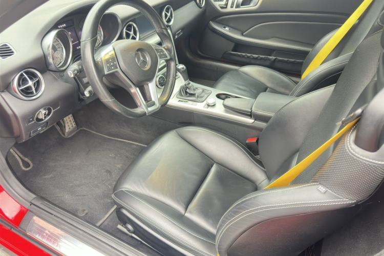 Used Mercedes-Benz SLK-Class 2011 SLK 200 Fashion Model
