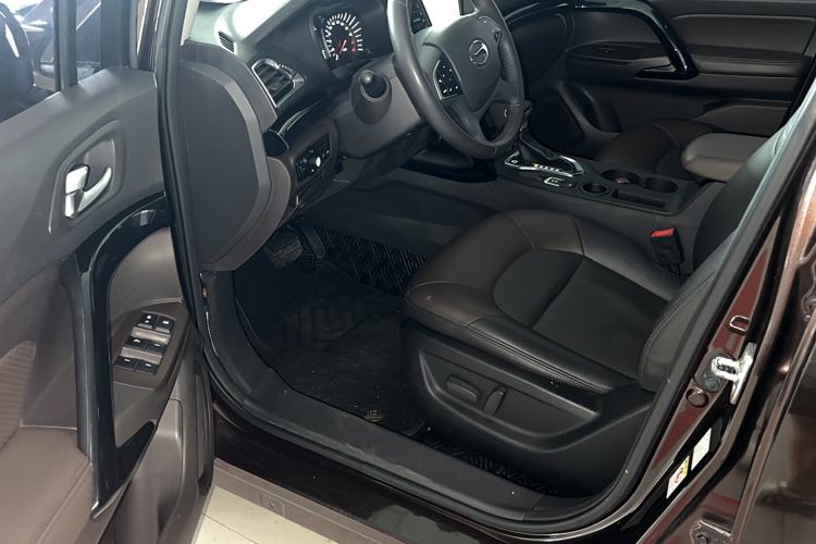 Used GAC Trumpchi GS4 2017 235T Automatic Two-Wheel Drive Luxury Smart Connectivity Version