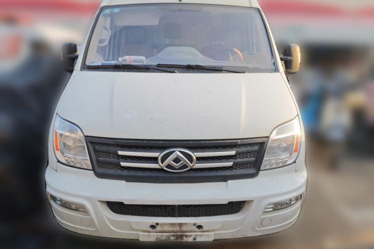 Used SAIC MAXUS Xintu V80 2021 2.0T Manual Classic City Delivery King Short Wheelbase Mid-Roof Design 3 Seats