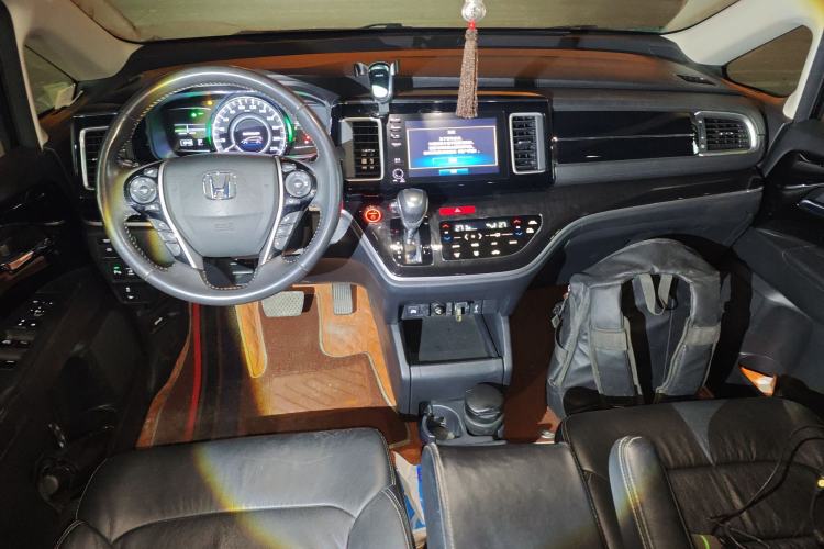 Used Honda Elysion 2019 2.0L Hybrid Luxury Edition