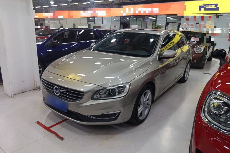 Used Volvo V60 2015 T5 Zhiya Edition