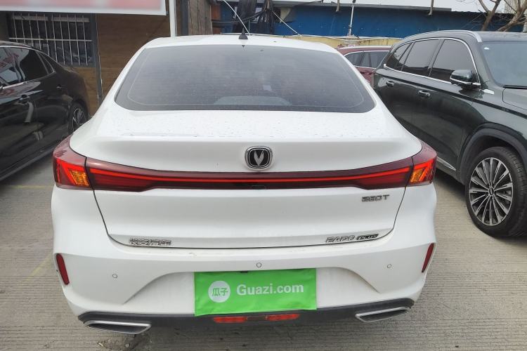 Used Changan Eado 2022 PLUS Blue Whale NE 1.4T GDI DCT Prestige Edition