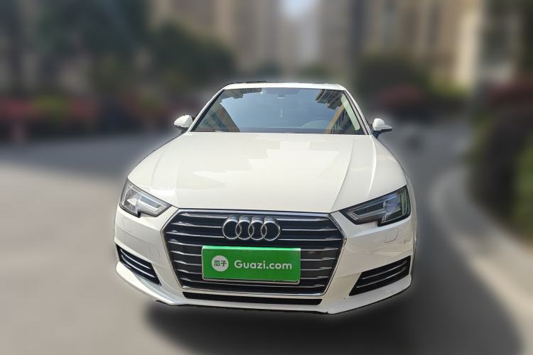 Used Audi A4L 2018 30th Anniversary Edition 40 TFSI Trendy Model
