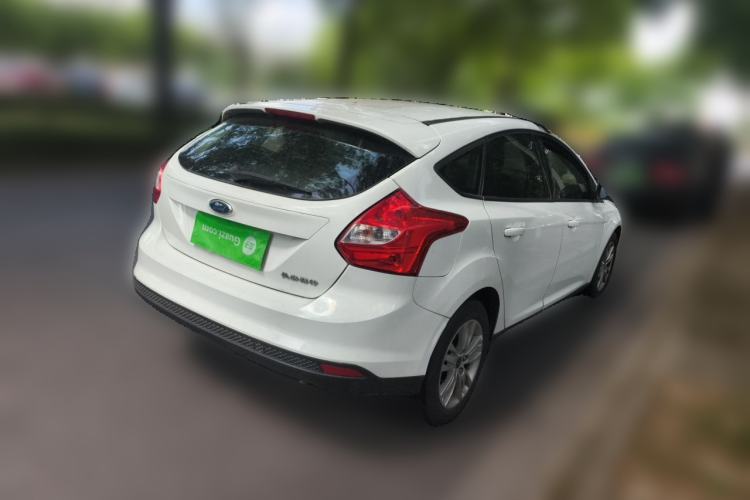 Used Ford Focus 2012 Hatchback 1.6L Manual Comfort Model
