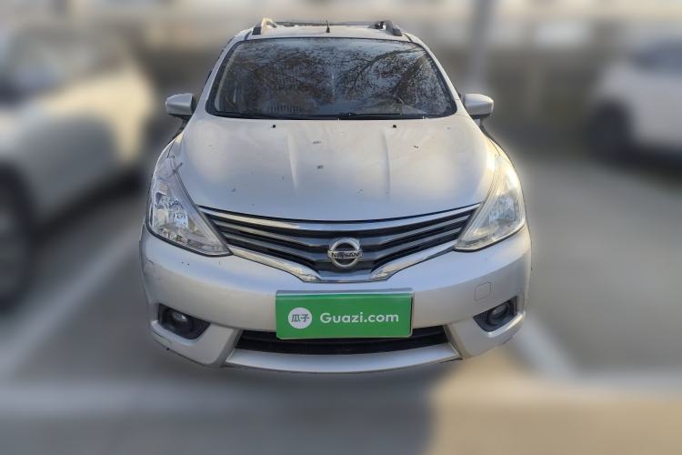 Used Nissan Livina 2013 1.6XE Manual Comfort Edition Front