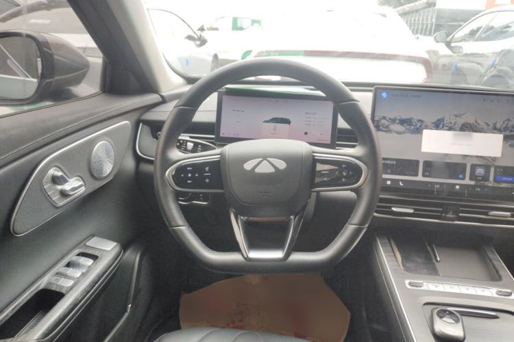 Used Chery Fengyun A8L 2025 1.5 TGDI 145 km Luxury Version