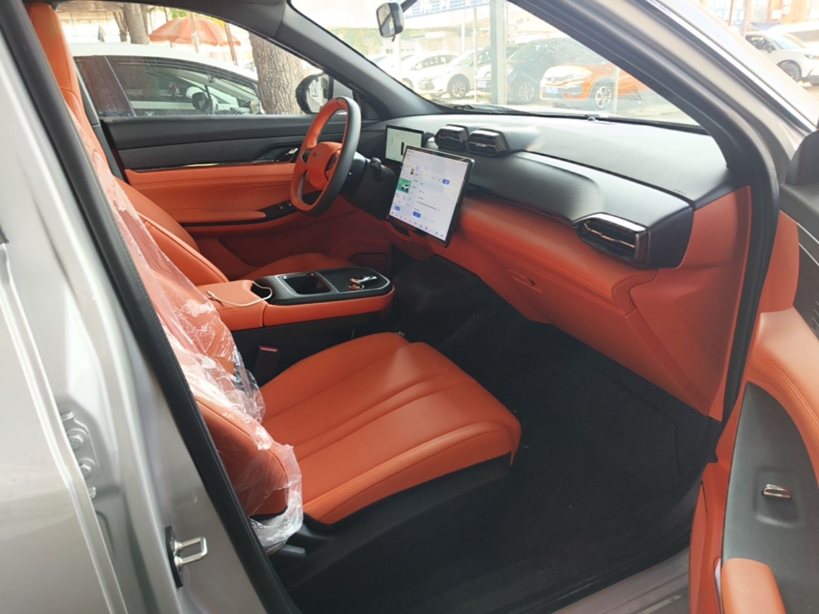 Dongfeng Aeolus L7 New Energy 2024 205 Air — снимка 19