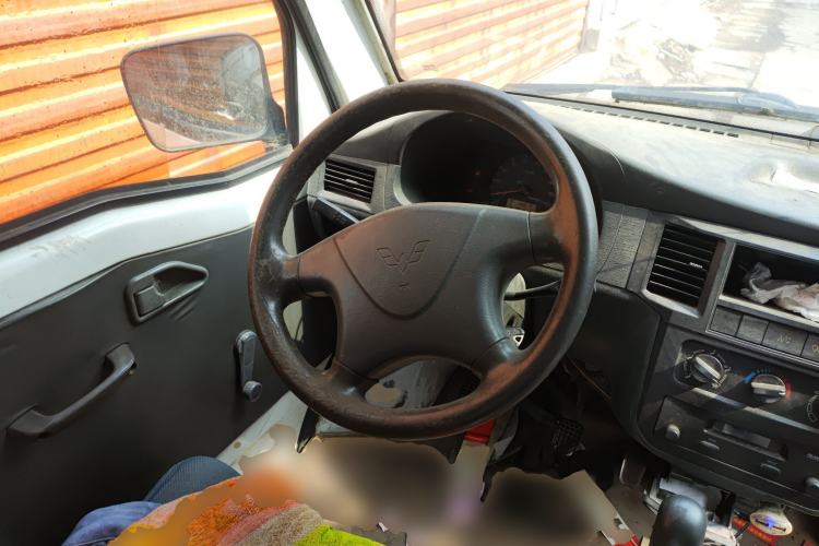 Used Wuling Zhiguang 2008 1.0L Standard Version