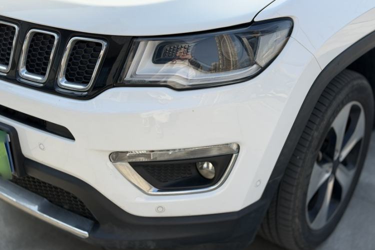 Used Jeep Compass 2017 200T Automatic Prestige Four-Wheel Drive Edition
