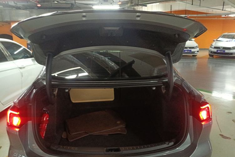 Used Ford Mondeo 2023 EcoBoost 180 Luxury Model Trunk