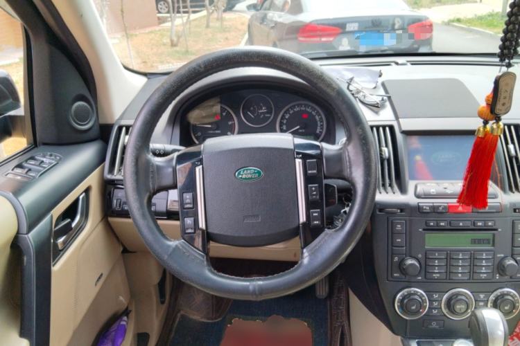 Used Land Rover Freelander 2 2011 2.2T SD4 SE Diesel Edition Steering Wheel