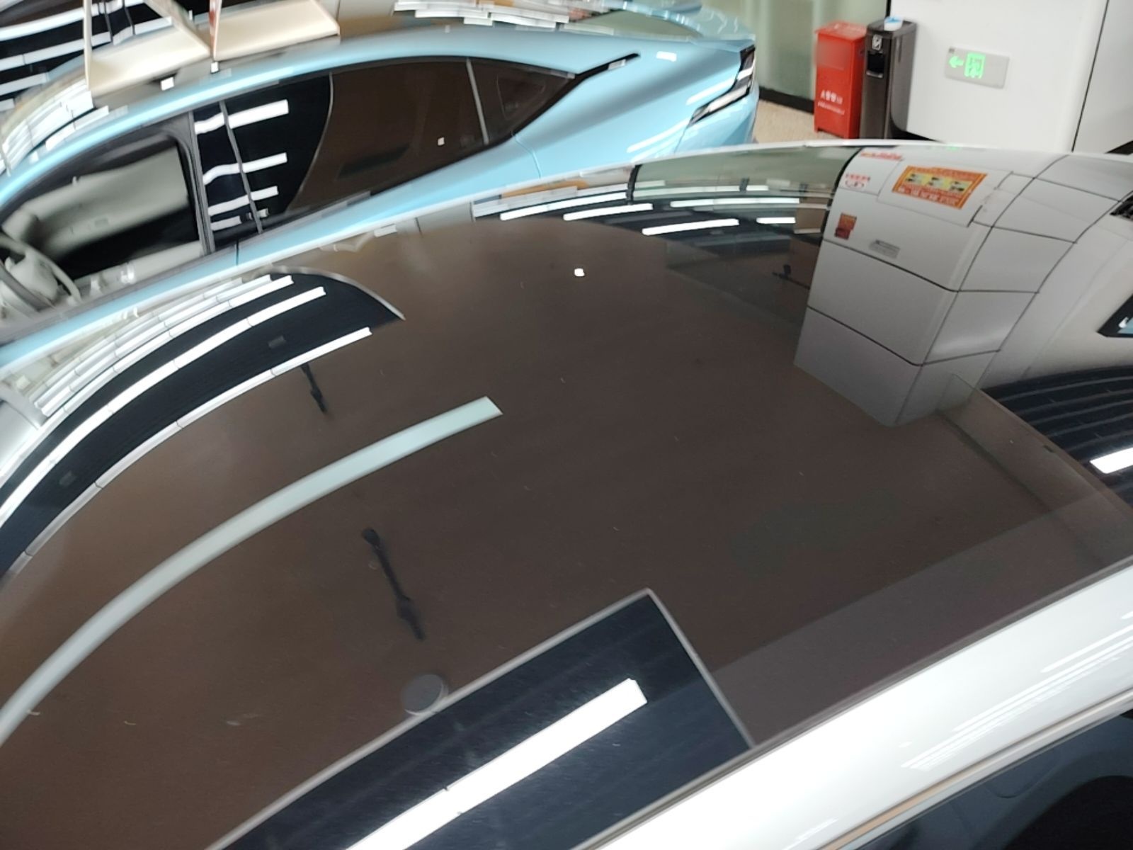 Geely Galaxy E8 2025 700 km Long-Range Intelligent Driving Version — снимка 7