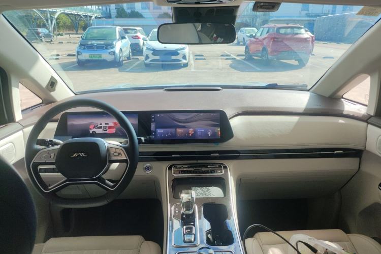 Used JAC Refine RF8 PHEV 2024 Zhiling Edition 1.5T 150KM Flagship Model – Lithium Iron Phosphate