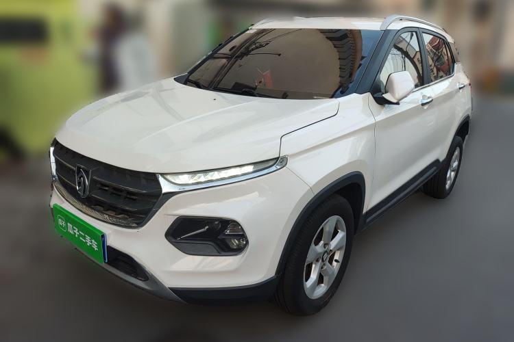 Used Baojun 510 2017 1.5L Automatic Fashion Model