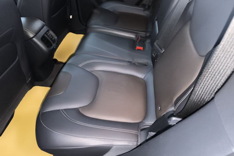 Used Jeep Cherokee 2016 2.4L Professional Smart Version