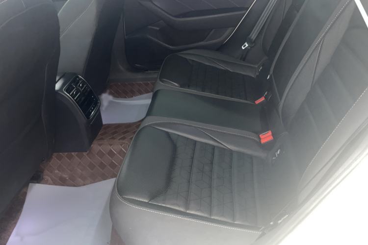 Used Volkswagen FAW-Volkswagen CC 2023 Hunting Vehicle 380TSI Hunter's Heart Edition
