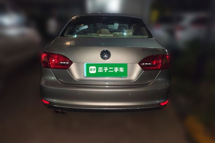 Used Volkswagen Sagitar 2012 1.4TSI Automatic Luxury Edition
