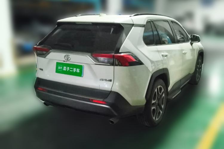 Used Toyota RAV4 2020 2.0L CVT Two-Wheel Drive Prestige Edition Rear Right 45 Deg