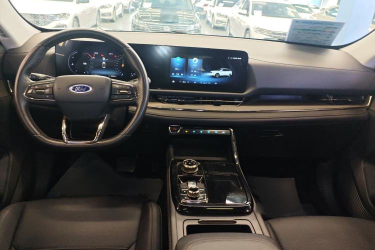 Used Ford Equator Sport 2023 EcoBoost 170 Platinum Edition
