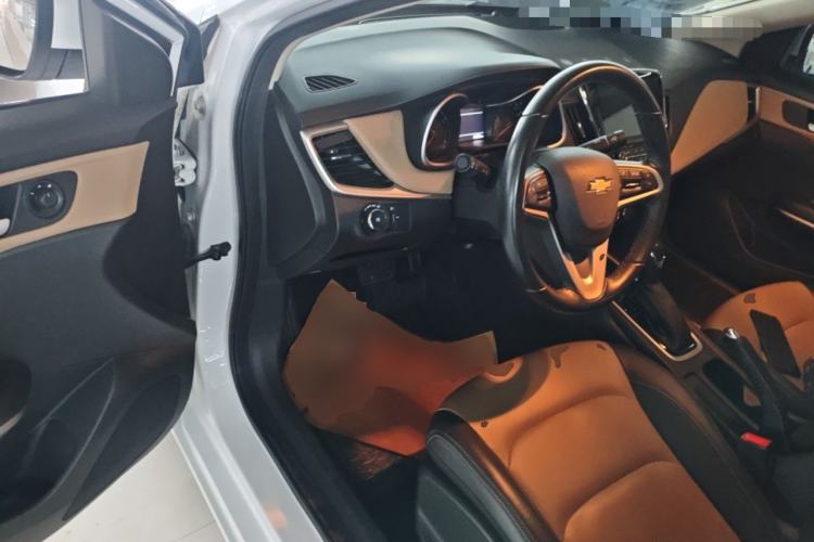 Used Chevrolet Monza 2022 320 Automatic Enjoyment Sunroof Version Driver Seat