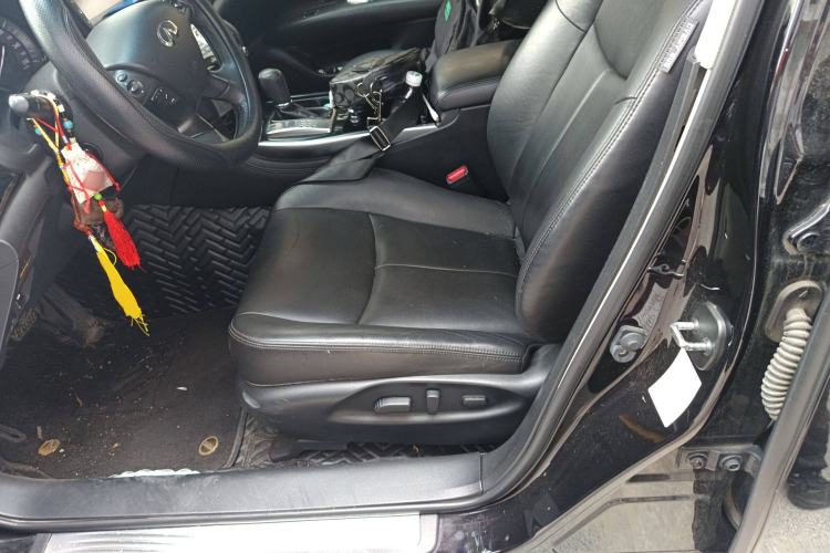 Used Infiniti Q70 2017 Q70L 2.5L Elite Edition Left Front Seat