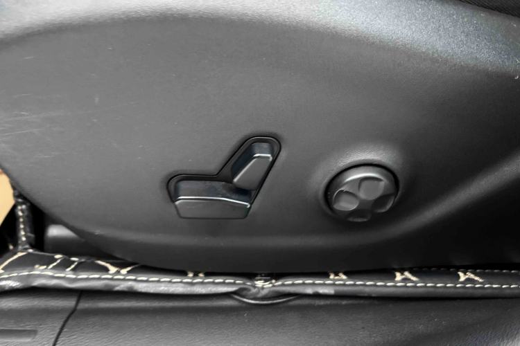 Used Jeep Cherokee 2017 2.4L Superior Edition