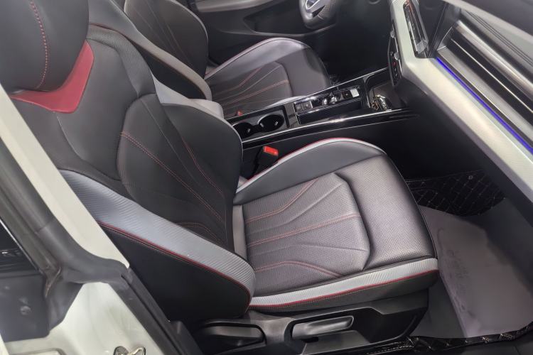 Used Volkswagen Lamando 2024 Lavida L 280TSI DSG Cool & Spicy Edition Right Front Seat