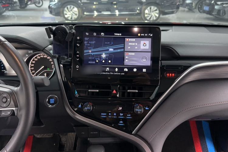 Used Toyota Camry 2023 2.0G Luxury Edition
