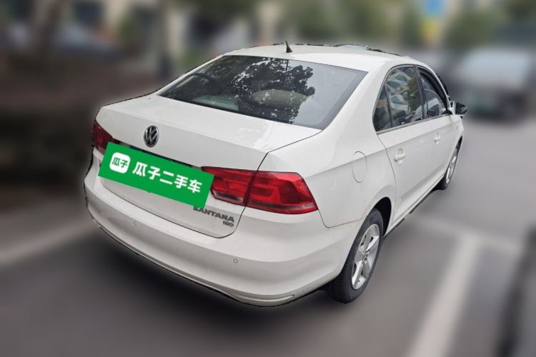 Used Volkswagen Santana 2015 1.6L Automatic Comfort Edition