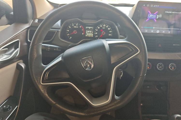 Used Baojun 310W 2017 1.5L Manual Comfort Version China V
